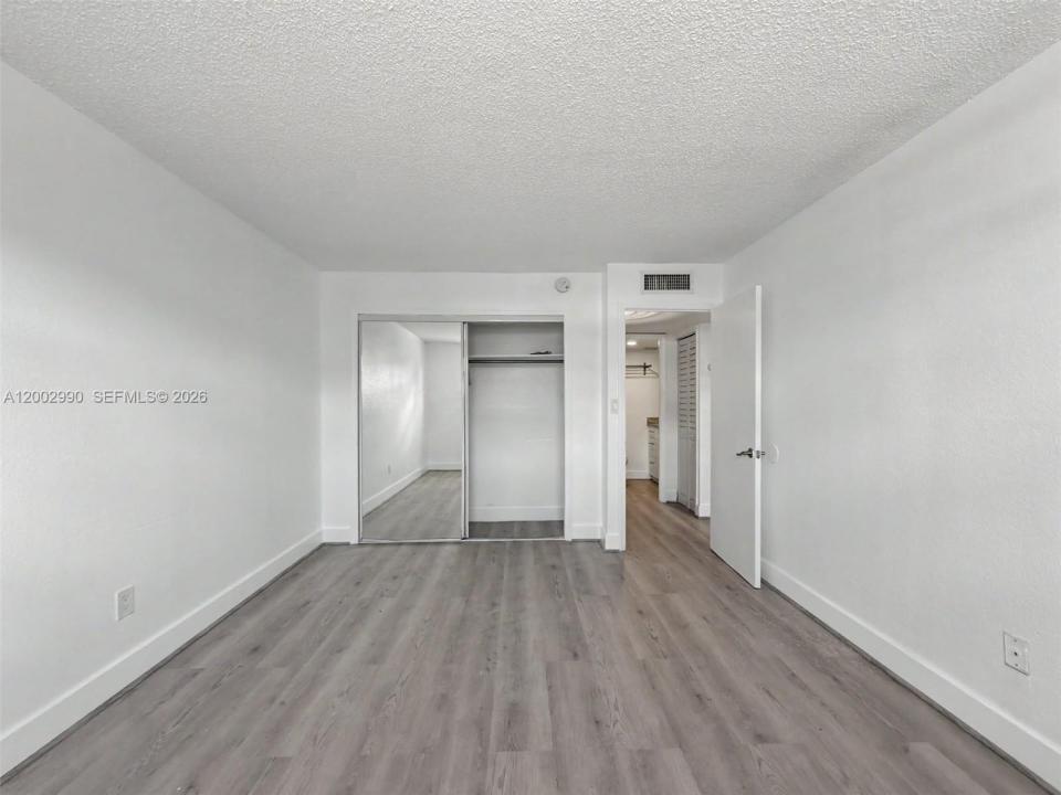 606 W 81st St 120, Hialeah, Floride 33014, États-Unis