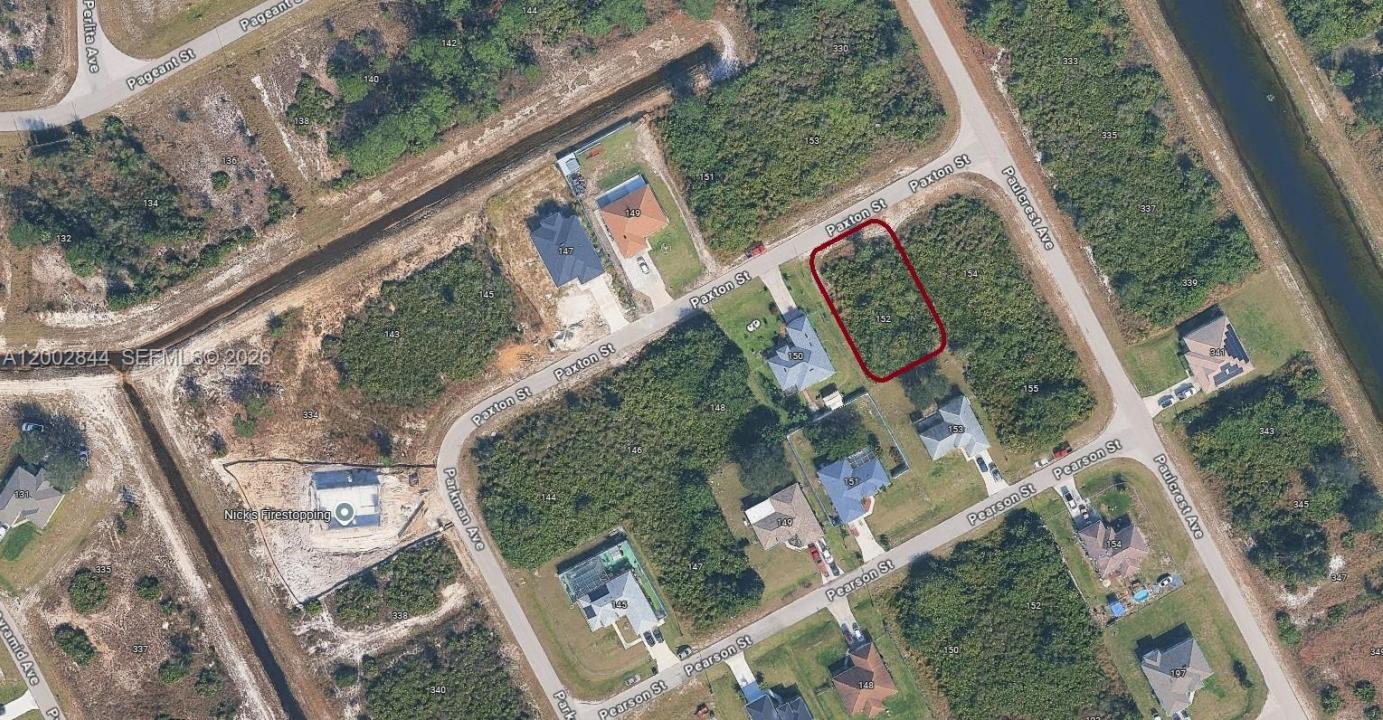 152 Paxton St, Lehigh Acres, Floride 33974, États-Unis