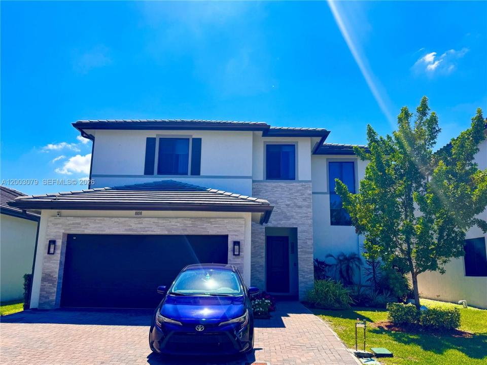 8108 NW 48th Ter 8108, Doral, 佛罗里达州 33166, 美国