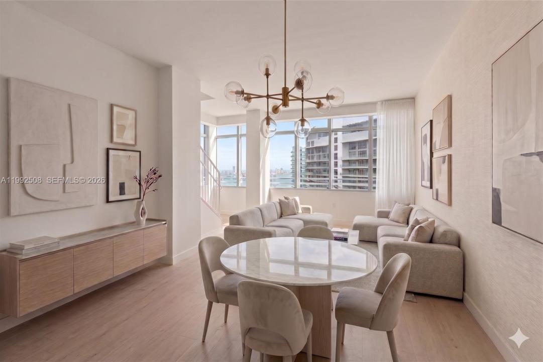 1395 Brickell Ave 3407, Miami, Florida 33131, USA