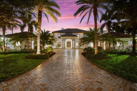 4052 E Ridgeview Drive, Davie, Florida 33330