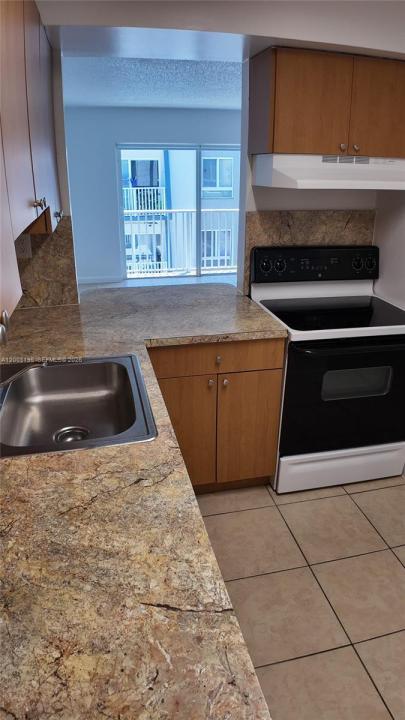 11120 SW 196th St 302, Cutler Bay, Florida 33157, Stati Uniti