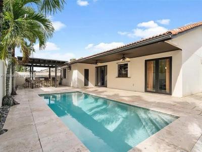 8978 NW 152nd Ln, Miami Lakes, フロリダ 33018, アメリカ合衆国