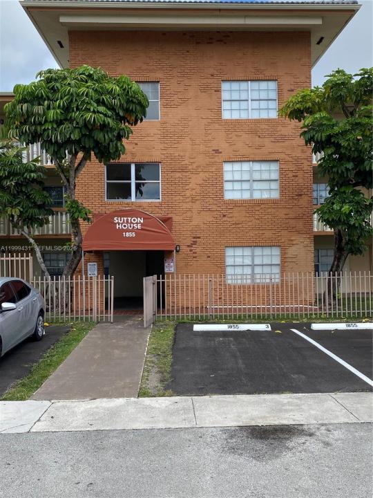 1855 NE 121st St 36, North Miami, Florida 33181, Stati Uniti