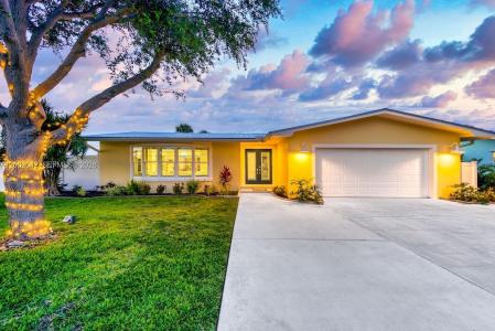 602 Malabar Ave, Fort Pierce, Floryda 34949, USA