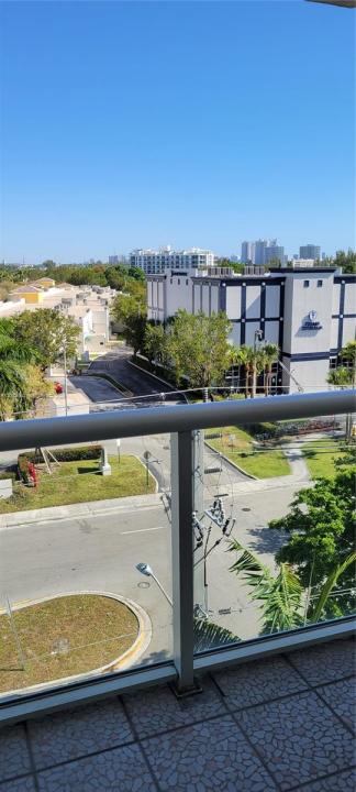 13499 Biscayne Blvd 511, North Miami, Florida 33181, USA