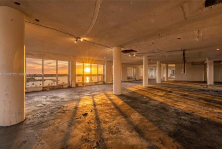 7904 West Dr PENTHOUSE, North Bay Village, Florida 33141, Estados Unidos