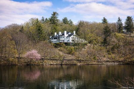 225 Lake Road E, Tuxedo, Nueva York 10987, Estados Unidos