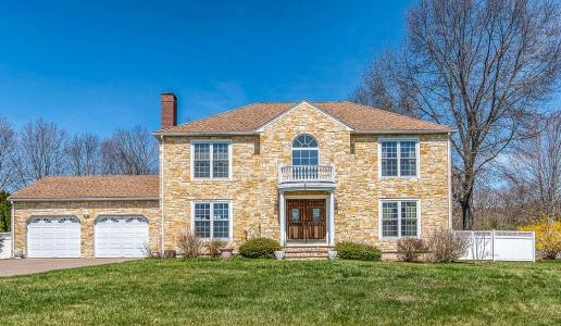 5 Hannah Drive, Cumberland, RI 02864, USA