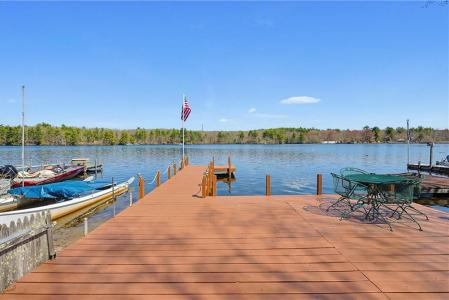 33 Airy Acres Drive, Glocester, Род Айленд 02814, Соединенные Штаты