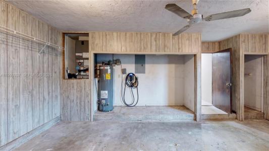 251 NW 92nd Ave, Coral Springs, Florida 33071, USA