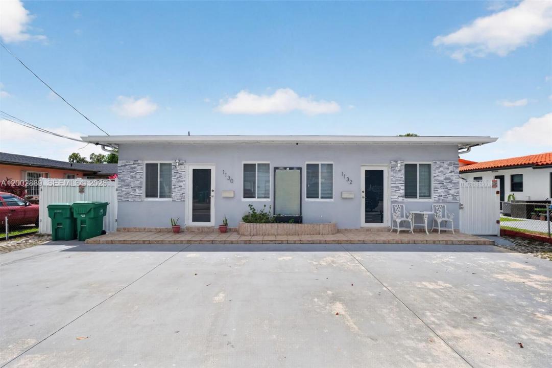 1130-1132 NW 34th Ave, Miami, Florida 33125, USA