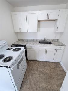 801 N H St 1, Lake Worth, Florida 33460, USA