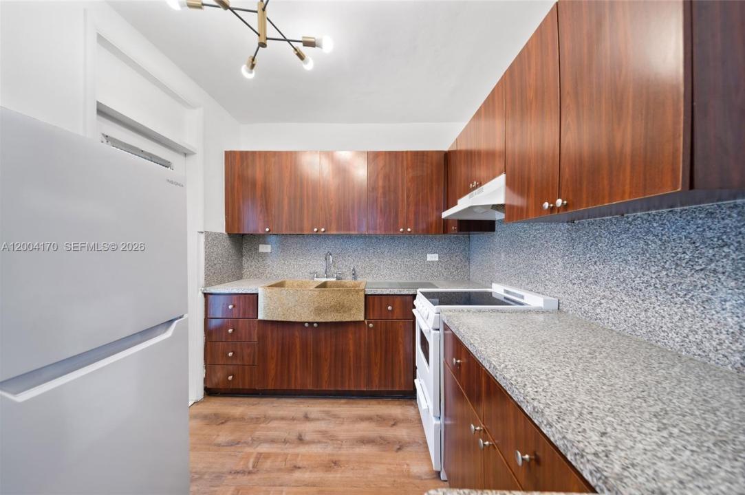 1150 Euclid Ave 110, Miami Beach, Florida 33139, USA