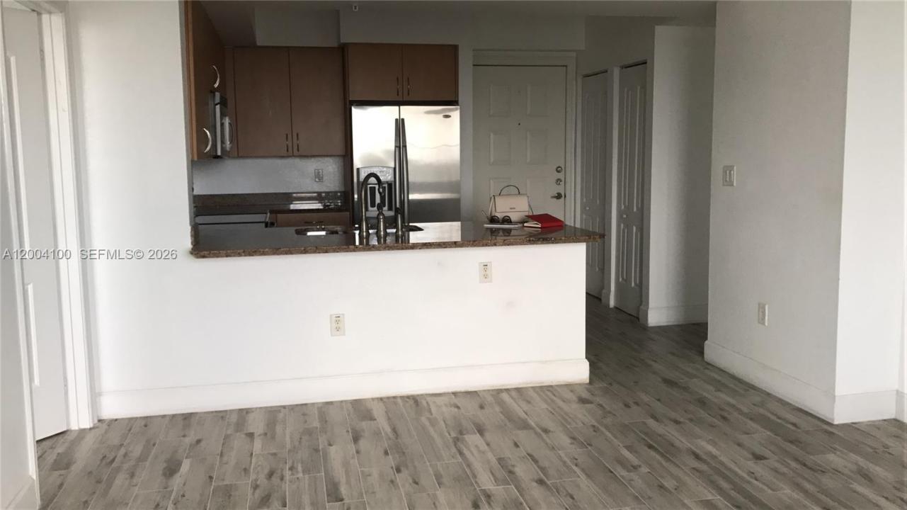 1830 Radius Dr 407, Hollywood, Florida 33020, Stati Uniti