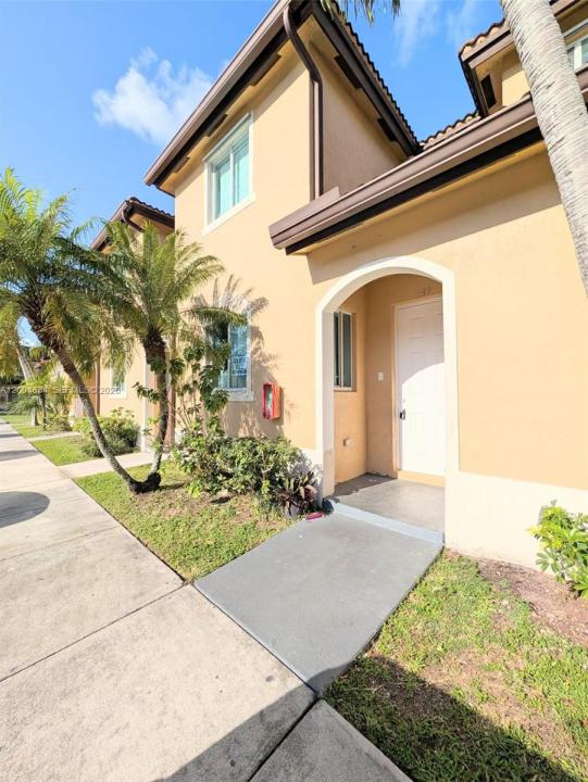 12080 SW 268th St 27, Homestead, Florida 33032, Stati Uniti