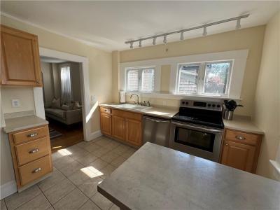 49 Connection Street, Newport, RI 02840, USA