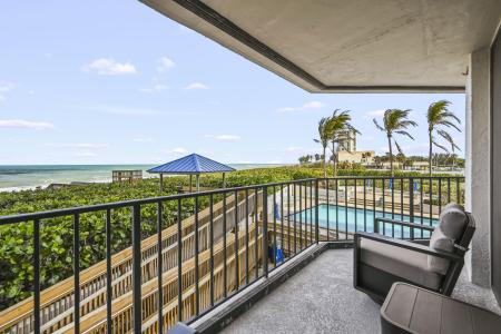 9650 S Ocean Drive 106, Jensen Beach, Florida 34957