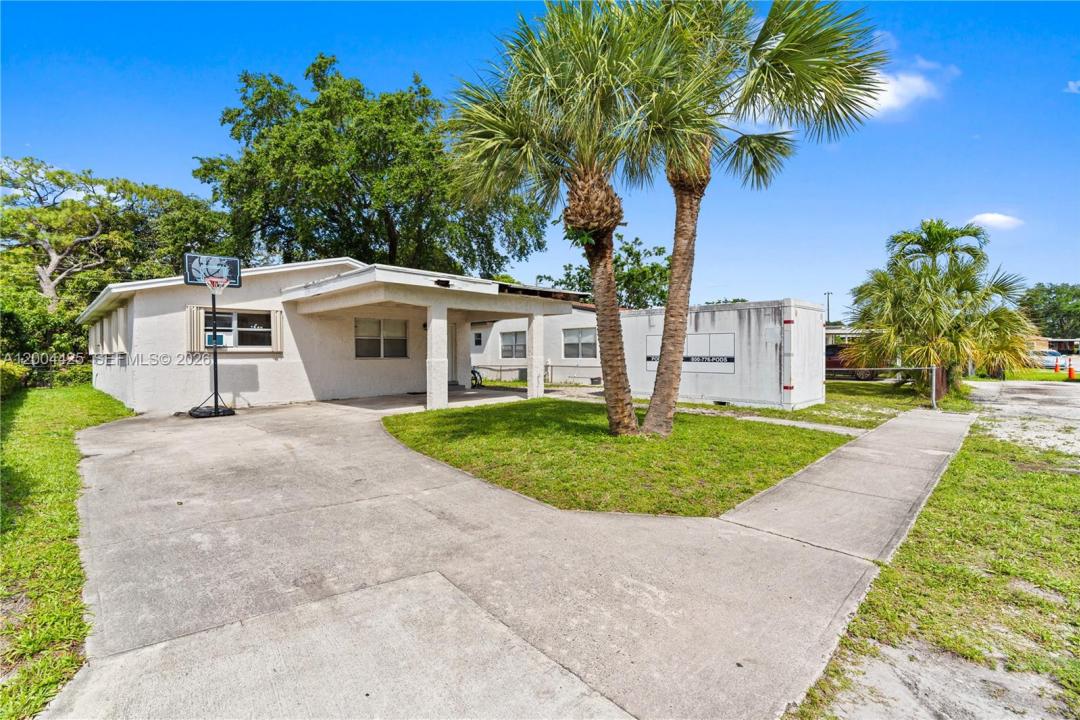 723 NW 15th Ter, Fort Lauderdale, Floride 33311, États-Unis