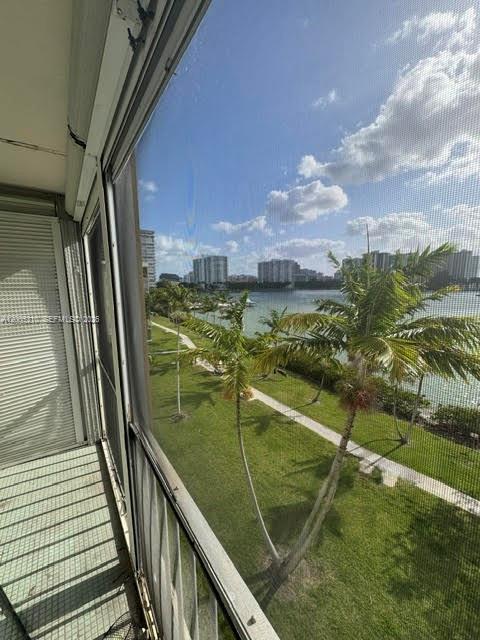 2861 Leonard Dr F514, Aventura, Florida 33160, USA