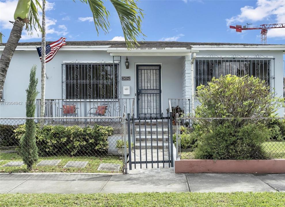 3694 NW 20th St, Miami, Floride 33142, États-Unis