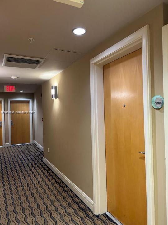 253 NE 2nd St 3806, Miami, Floride 33132, États-Unis