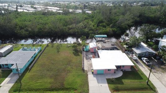 232 DARST AVE, Punta Gorda, Florida 33950, Amerika Birleşik Devletleri