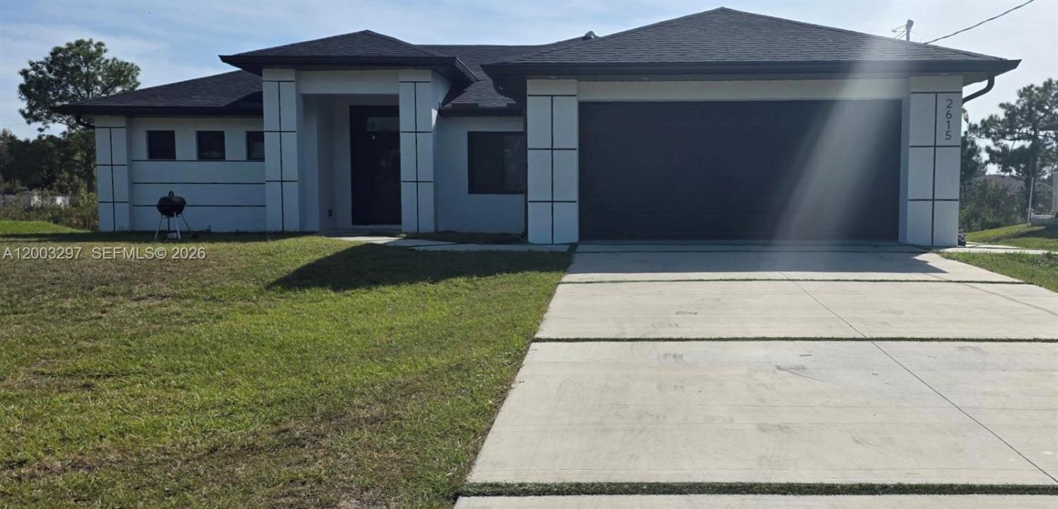 2615 40th ST W, Lehigh Acres, Florida 33971, USA