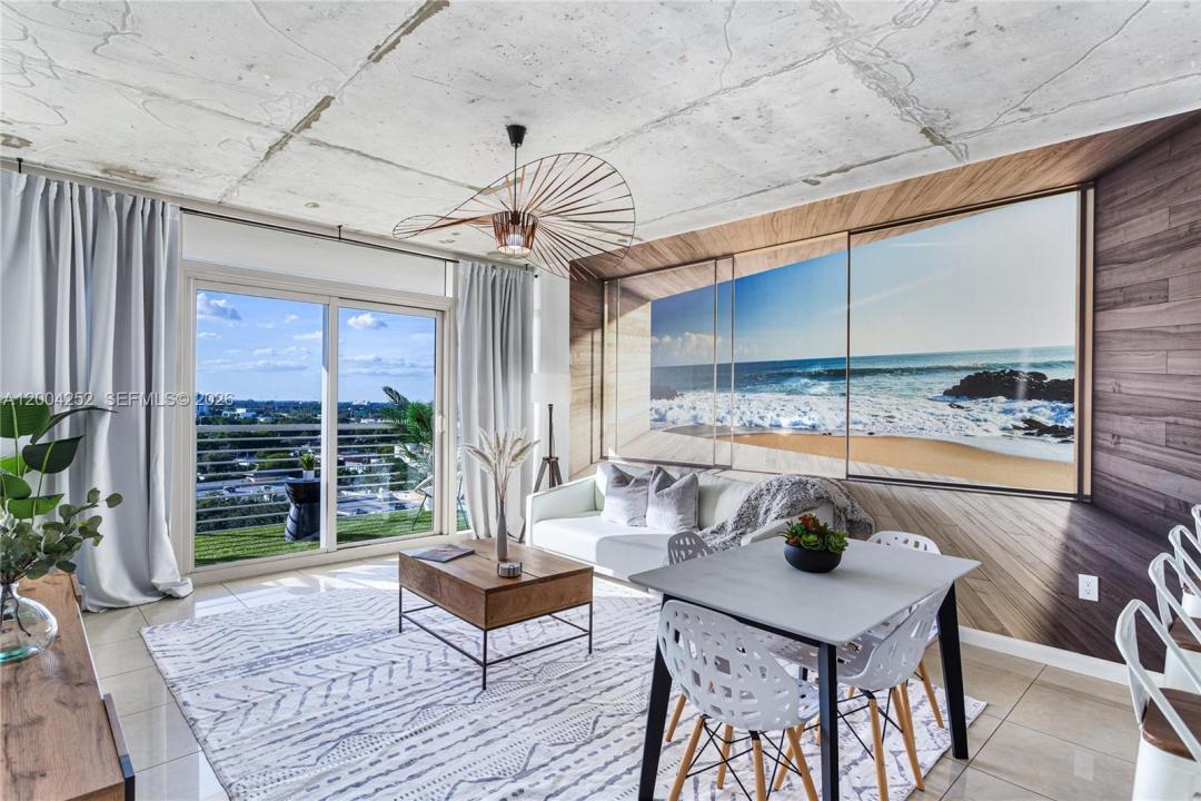 3250 NE 1st Ave 913, Miami, Floride 33137, États-Unis