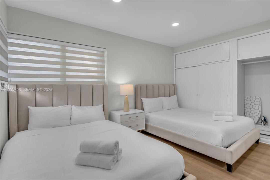 10006 E Bay Harbor Dr 11, Bay Harbor Islands, Floride 33154, États-Unis