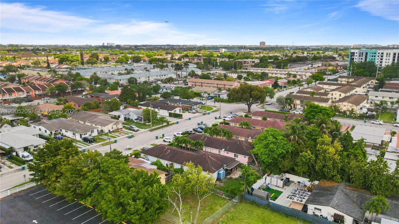 11002 SW 3rd St, Sweetwater, Florida 33174, Stati Uniti
