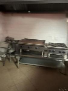 97 Levittown  Pkwy, Oyster Bay, 紐約州 11801, 美國