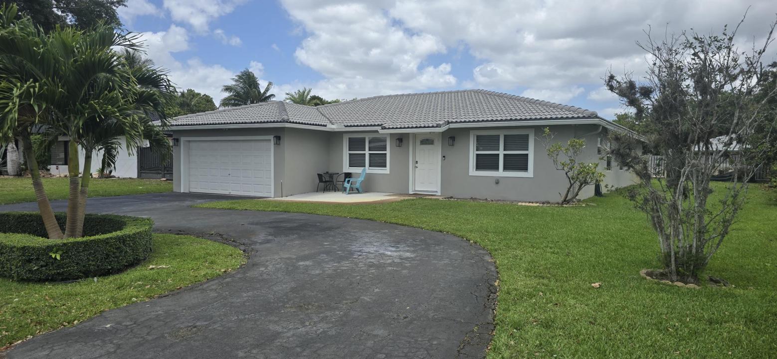 288 NW 89th Avenue, Coral Springs, Florida 33071