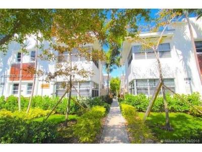 1560 Pennsylvania Ave 215, Miami Beach, Florida 33139, USA