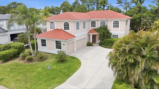 674 Clear Creek Drive, Sarasota, فلوريدا 34229, الولايات المتحدة