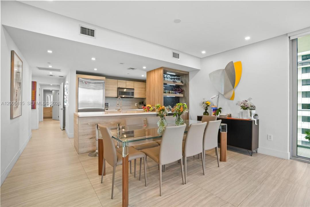 16385 Biscayne Blvd 1601+2 Parkings, North Miami Beach, Floride 33160, États-Unis