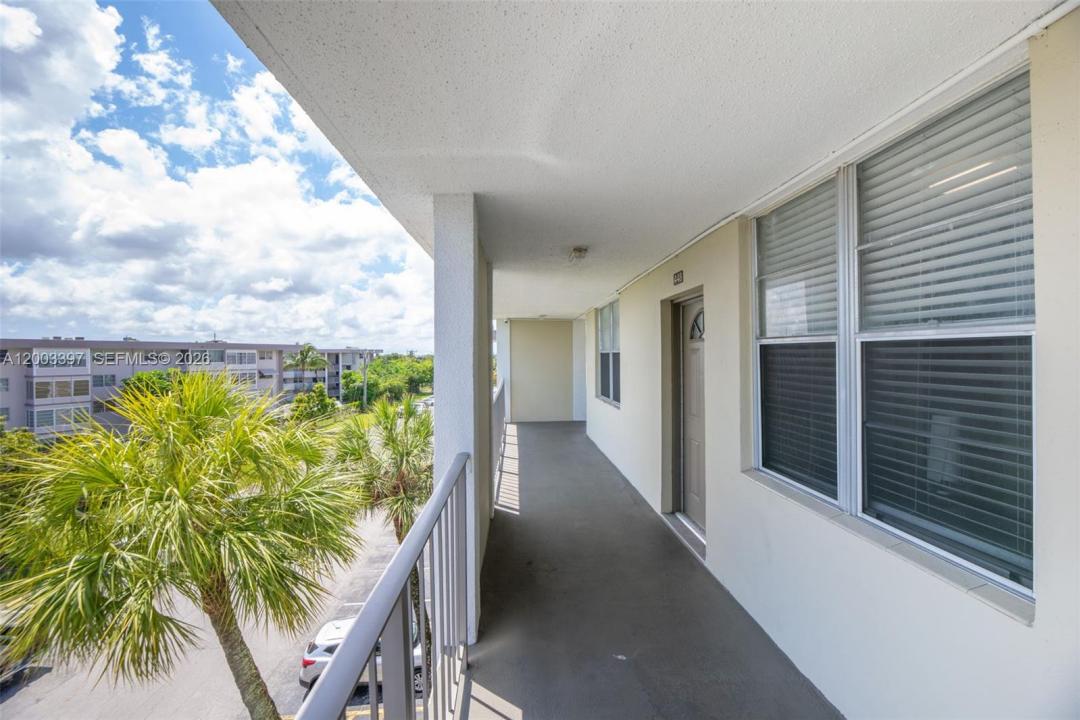 2999 NW 48th Ave 448, Lauderdale Lakes, Flórida 33313, Estados Unidos