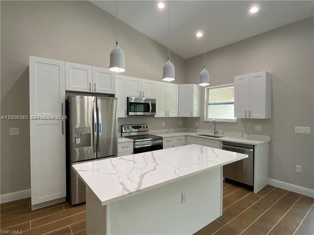 117-119 Meadow, Lehigh Acres, Florida 33973, Stati Uniti