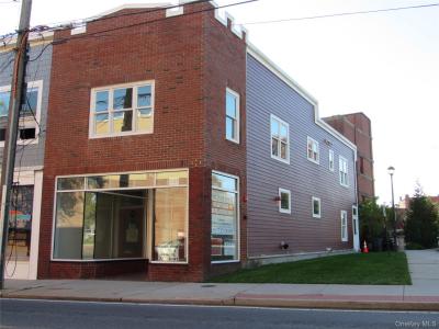 131 Roanoke, Riverhead, نيويورك 11901, الولايات المتحدة