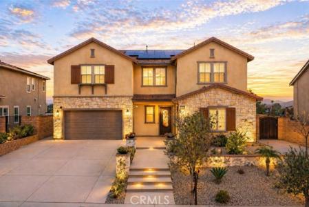 Chad Zeller Lane, Corona, California 92882, Stati Uniti