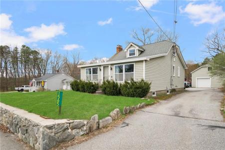 1565 Victory Highway, North Smithfield, RI 02896, USA