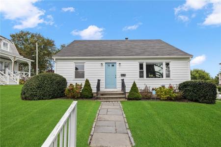 6 Cliff Terrace, Newport, RI 02840, USA