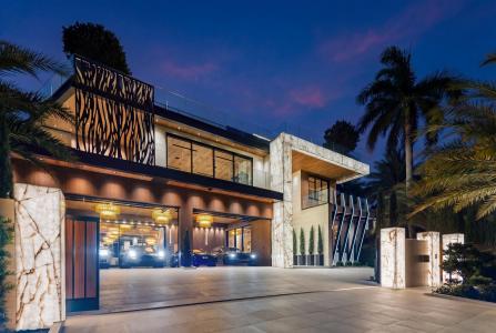 513 Middle River Drive, Fort Lauderdale, Florida 33304