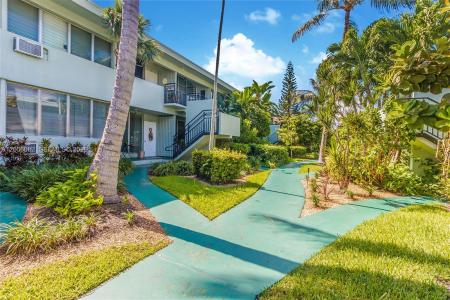 1060 98 St, Bay Harbor Islands, פלורידה 33154, ארצות הברית של אמריקה 