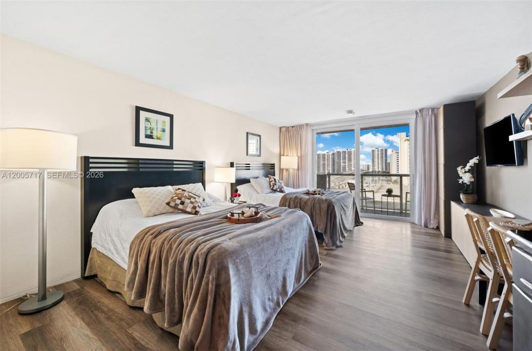 19201 Collins Ave 736, Sunny Isles Beach, Floride 33160, États-Unis