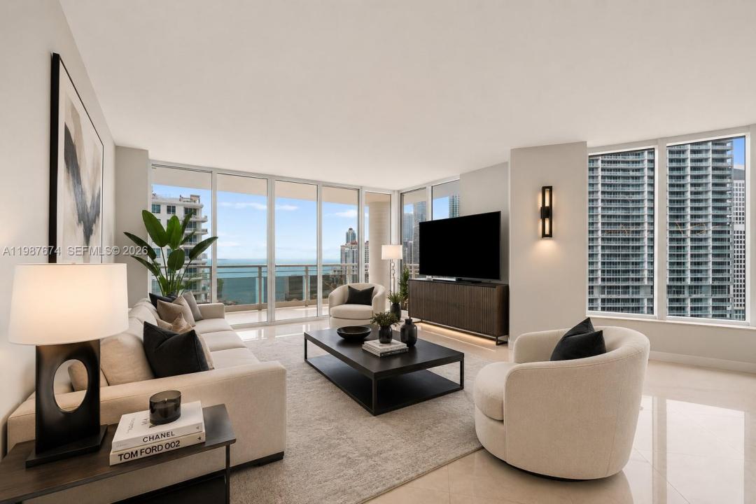 901 Brickell Key Blvd 2804, Miami, פלורידה 33131, ארצות הברית של אמריקה