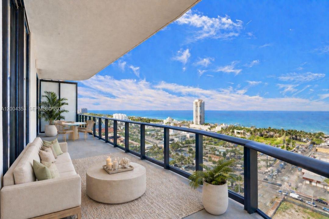580 72nd St 1702, Miami Beach, Floride 33141, États-Unis