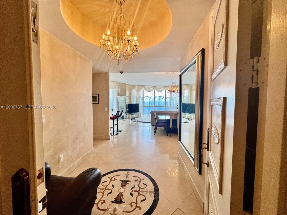 18101 Collins Ave 3901, Sunny Isles Beach, Floride 33160, États-Unis