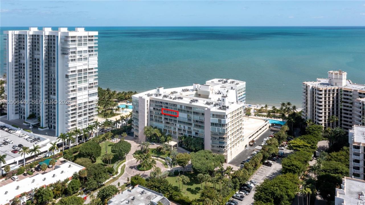 600 Grapetree Dr 8FS, Key Biscayne, Florida 33149, USA