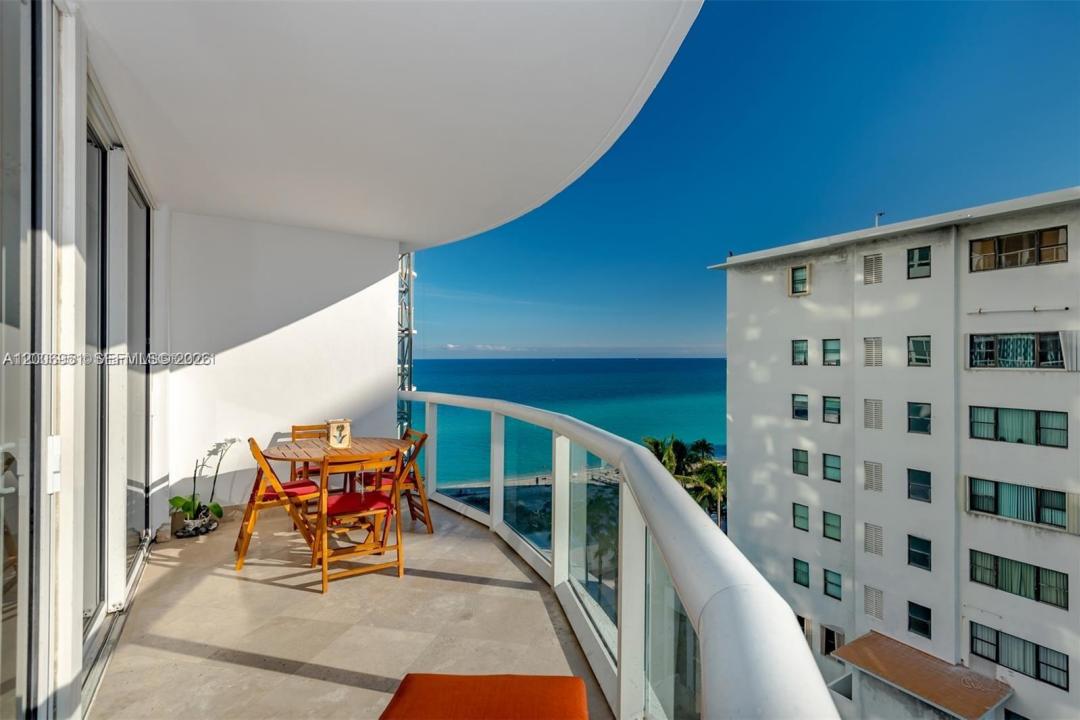 6365 Collins Ave 906, Miami Beach, Floride 33141, États-Unis